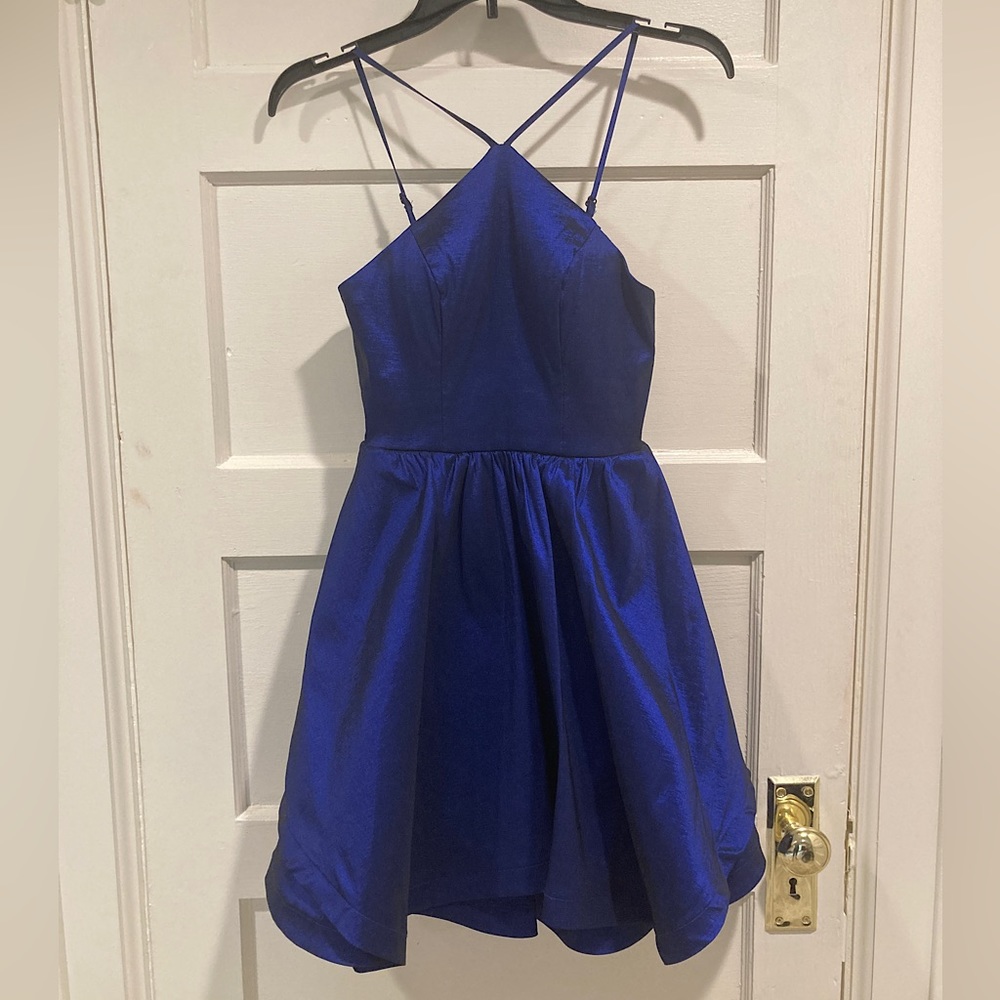 Blue Sequin Hearts Junior Size 1 Semi-formal mini-dress
